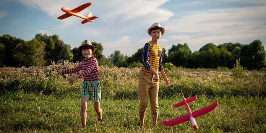 Toy planes