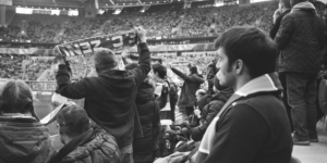 sideline spectators